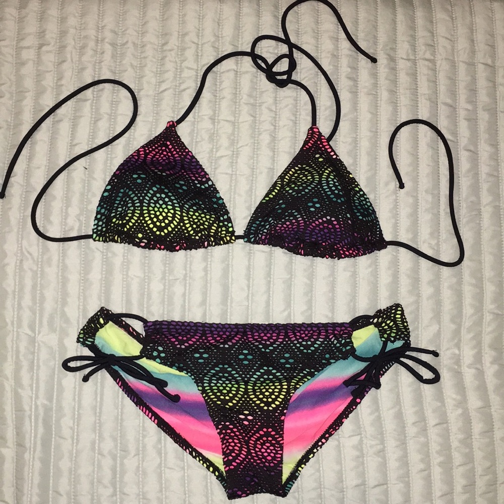 3/$15 Black/Multicolor string bikini